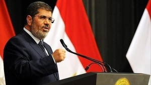 أسرة الرئيس مرسي تدعو الأمم المتحدة والمنظمات الحقوقية للنظر في ملف "انتهاك حقوقه"‎ بمحبسه