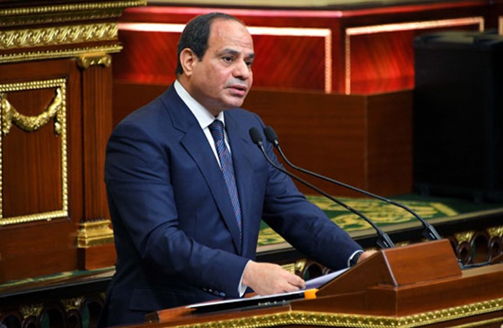 لماذا لا يدافع نظام السيسي عن كرامة المصريين بالخارج؟